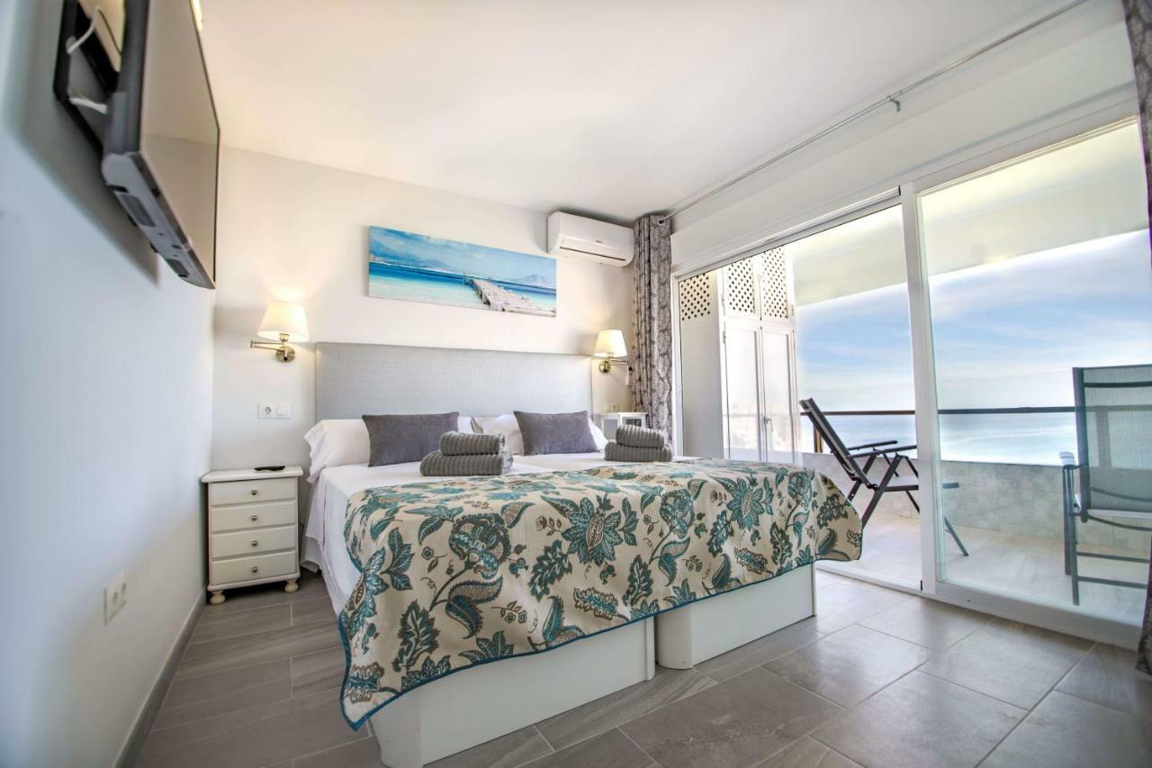 Fantanstico Apartamento Sobre El Mar ベナルマデナ エクステリア 写真