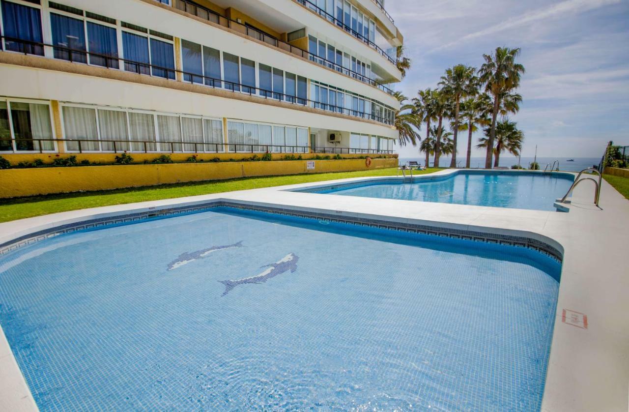 Fantanstico Apartamento Sobre El Mar ベナルマデナ エクステリア 写真