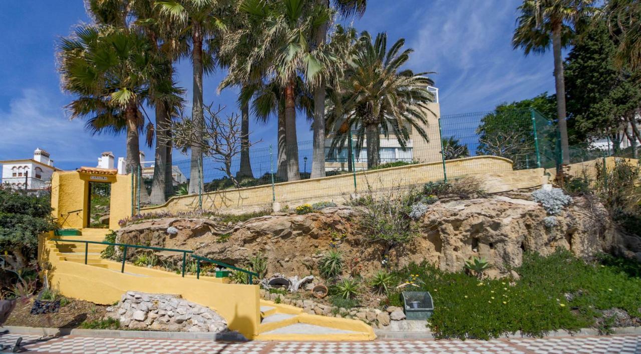 Fantanstico Apartamento Sobre El Mar ベナルマデナ エクステリア 写真
