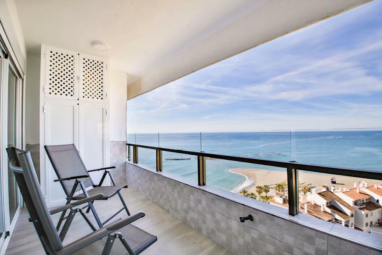 Fantanstico Apartamento Sobre El Mar ベナルマデナ エクステリア 写真