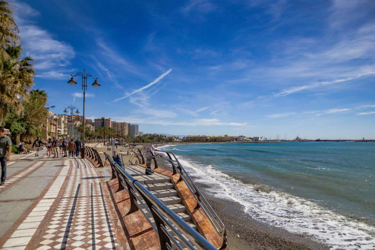 Fantanstico Apartamento Sobre El Mar ベナルマデナ エクステリア 写真